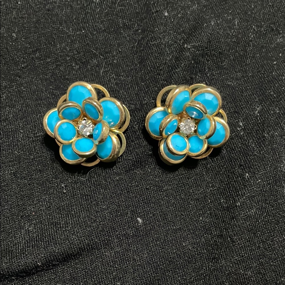 Turquoise and Gold Floral Stud Earrings
